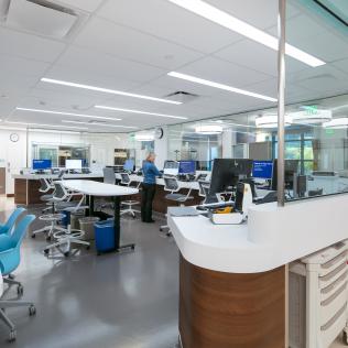 EDGE 6 Recessed Over Nurse's Station