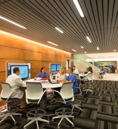 EDGE 4 Recessed Breakout Area