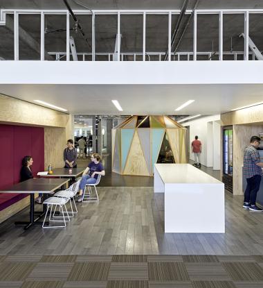 EDGE 3 Recessed in Cafe